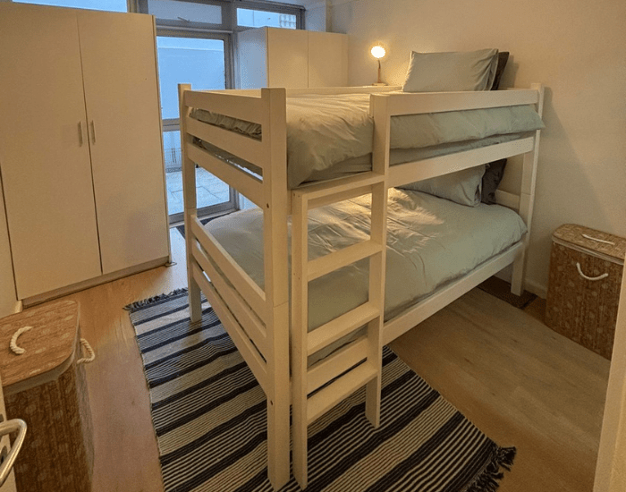 superyacht accommodation room 1b